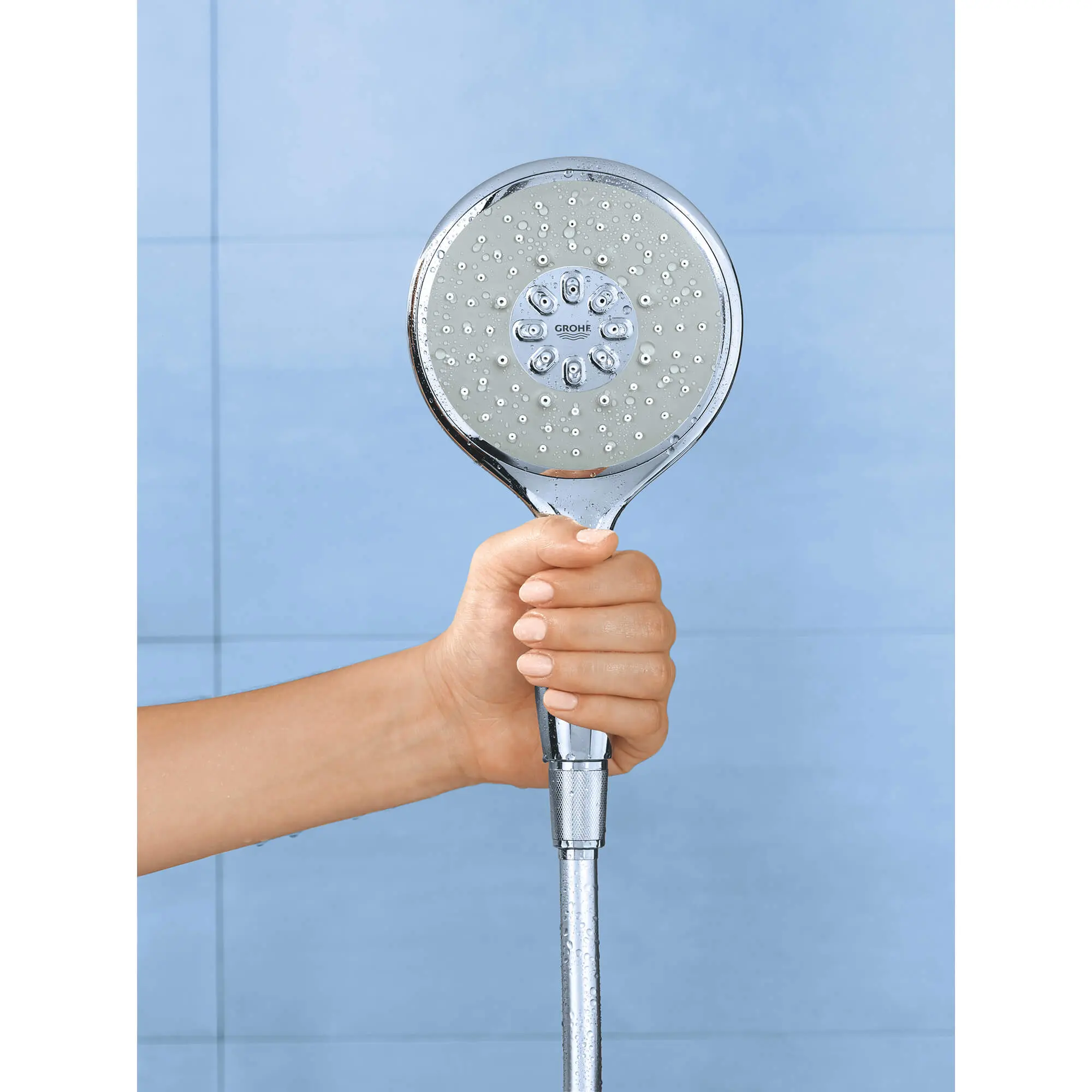 130 Hand Shower - 4 Sprays, 9.5 L/min (2.5 gpm)