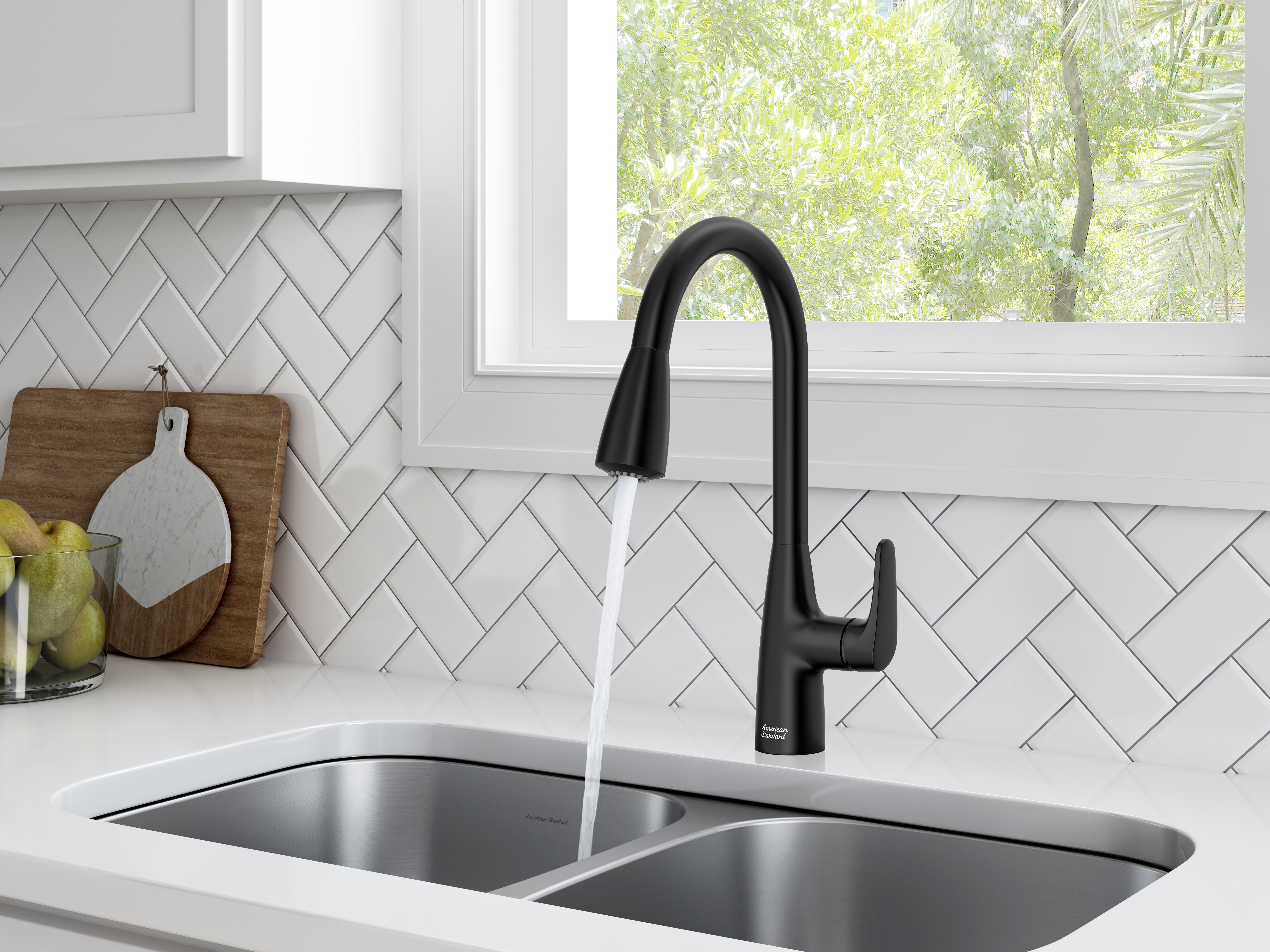 Colony® PRO Single-Handle Pull-Down Dual Spray Kitchen Faucet 1.5 gpm/5.7  L/min