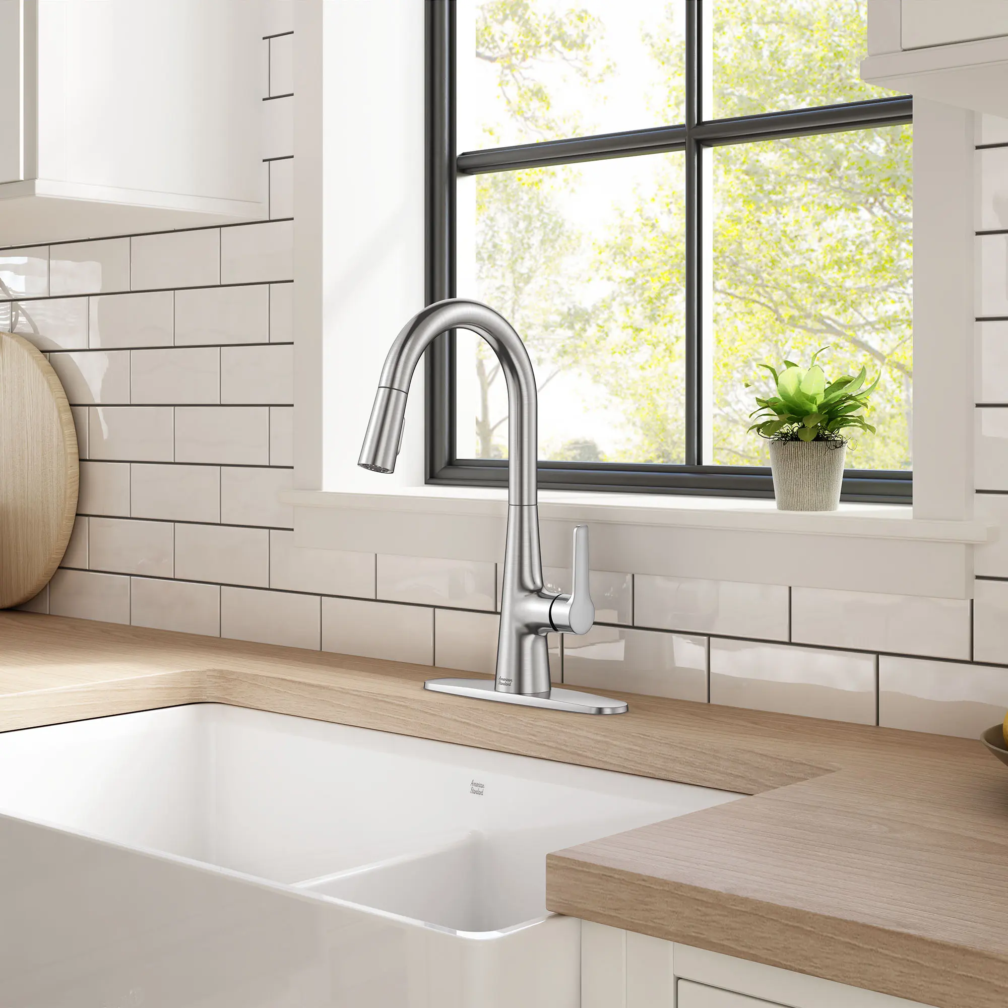 Calusa Pull-Down Dual Spray Kitchen Faucet 1.8 GPM