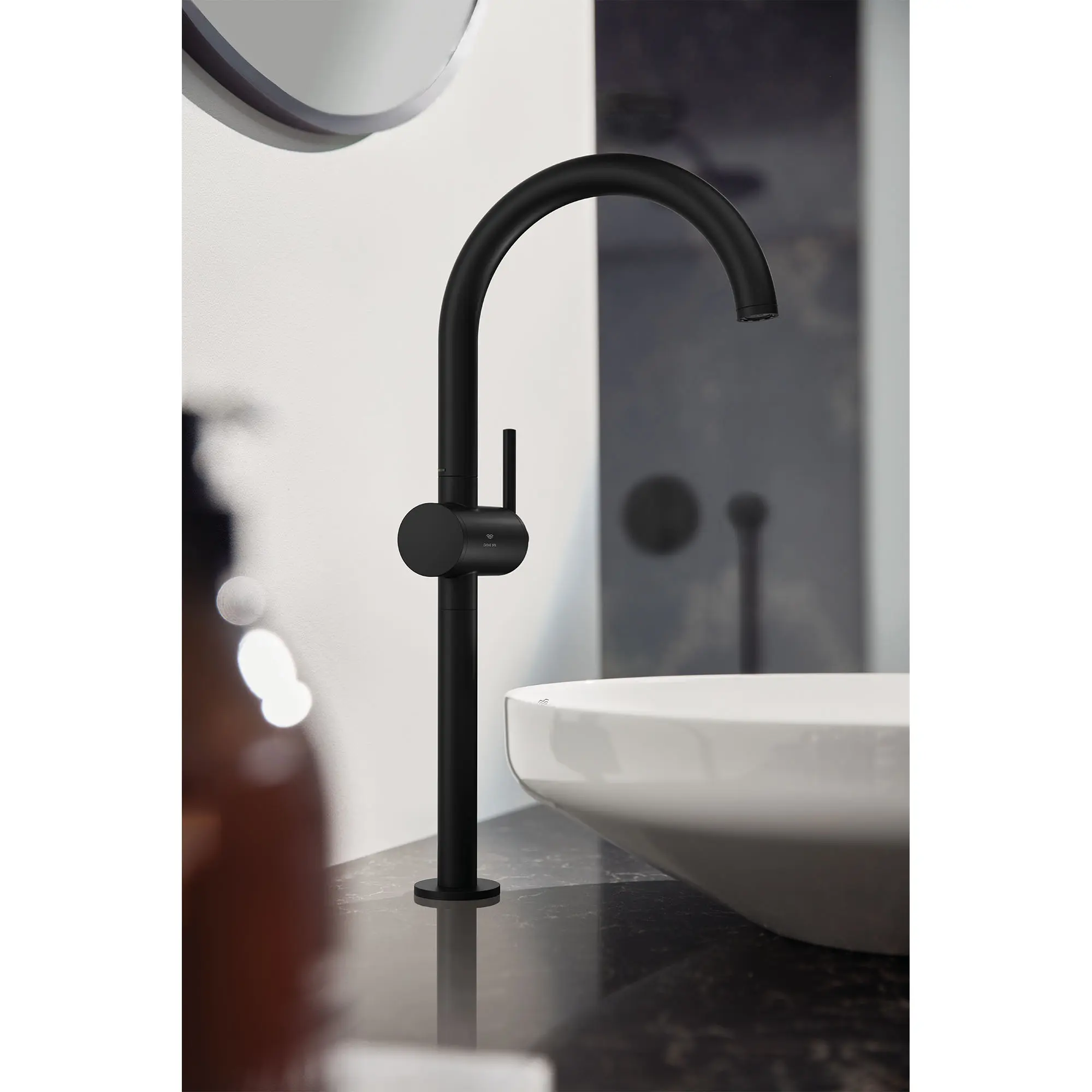 Single Hole Single-Handle L-Size Bathroom Faucet, 1.2 GPM (4.5 L/min)