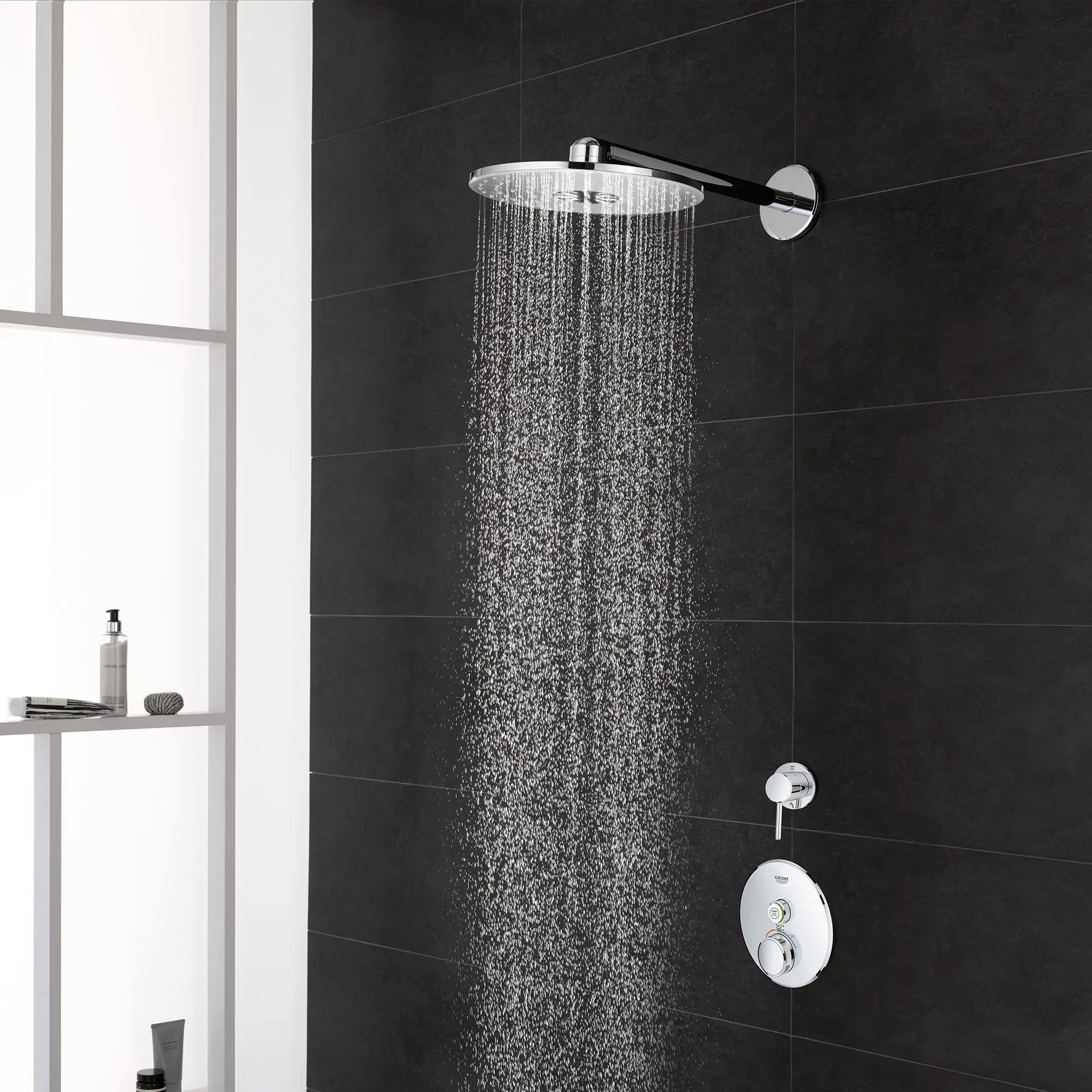 260 Shower Head, 10" - 3 Sprays, 2.5 gpm