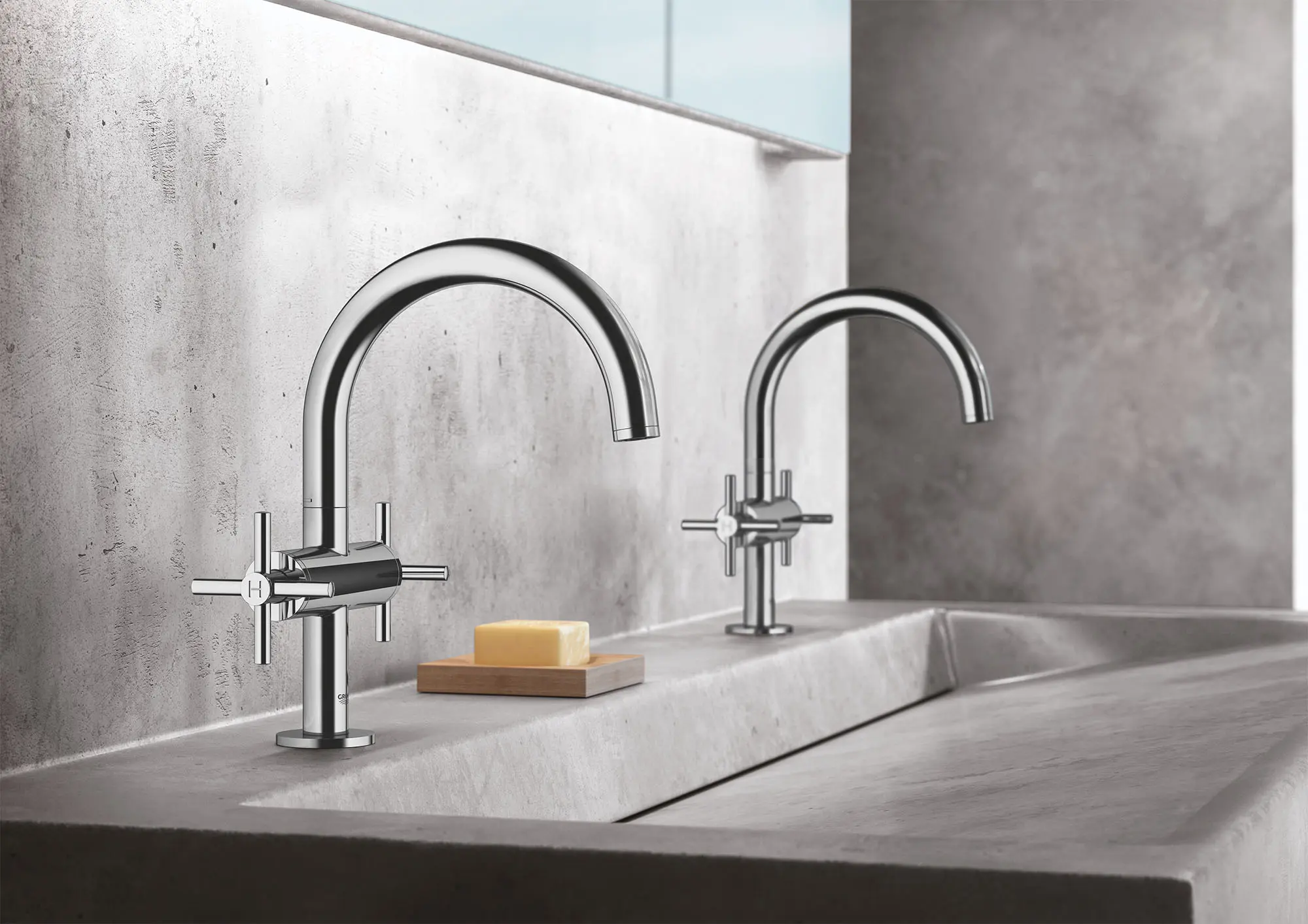 Single Hole Two-Handle M-Size Bathroom Faucet 1.2 GPM