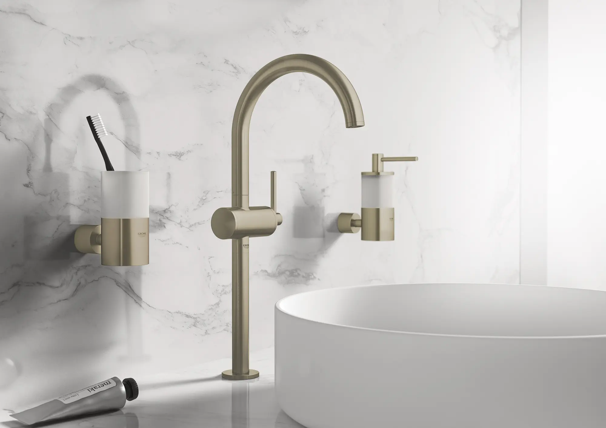 Single Hole Single-Handle Deck Mount Vessel Sink Faucet 4.5 L/min (1.2 gpm)