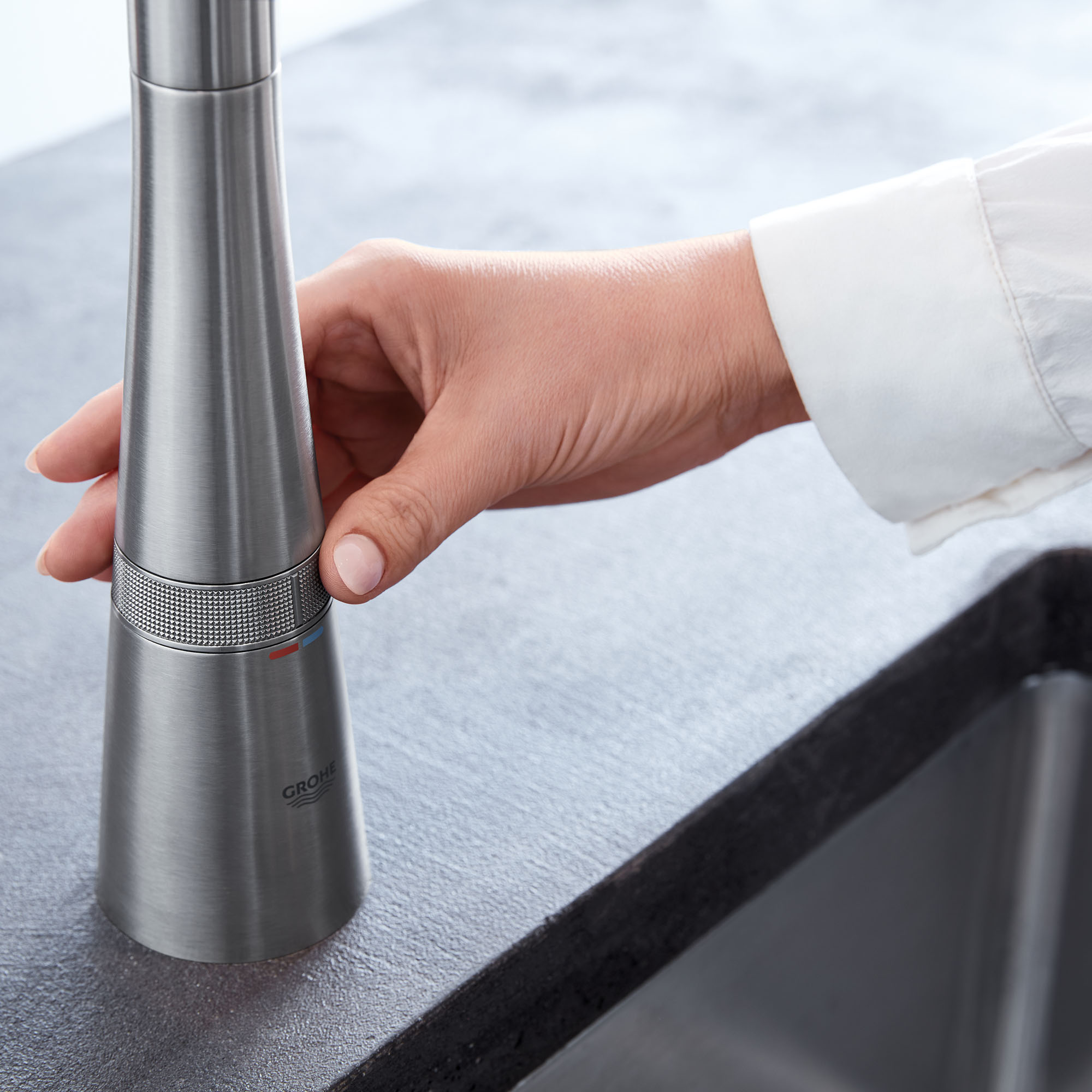 Robinet GROHE Zedra SmartControl à douchette rétractable double jet