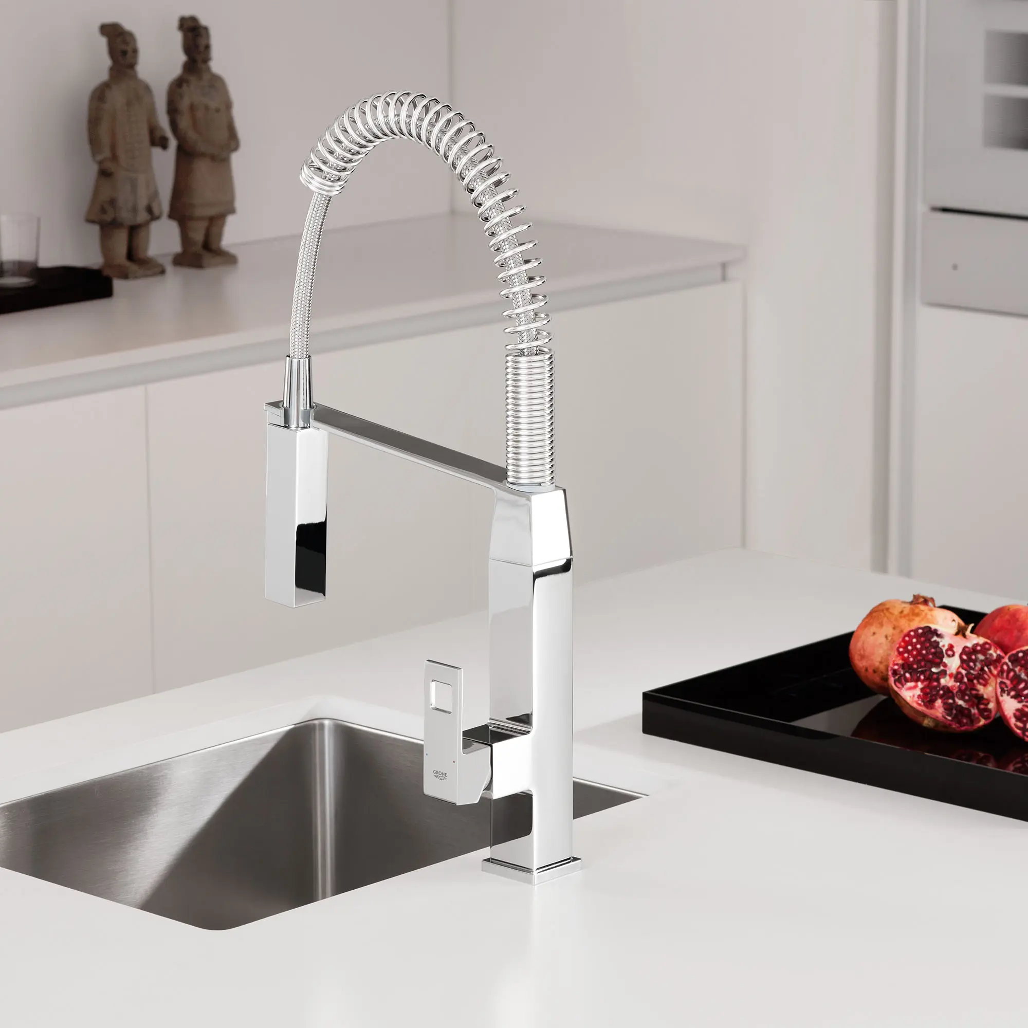 Eurocube Single-Handle Semi-Pro Dual Spray Kitchen Faucet 1.75 GPM (6.6 L/min)