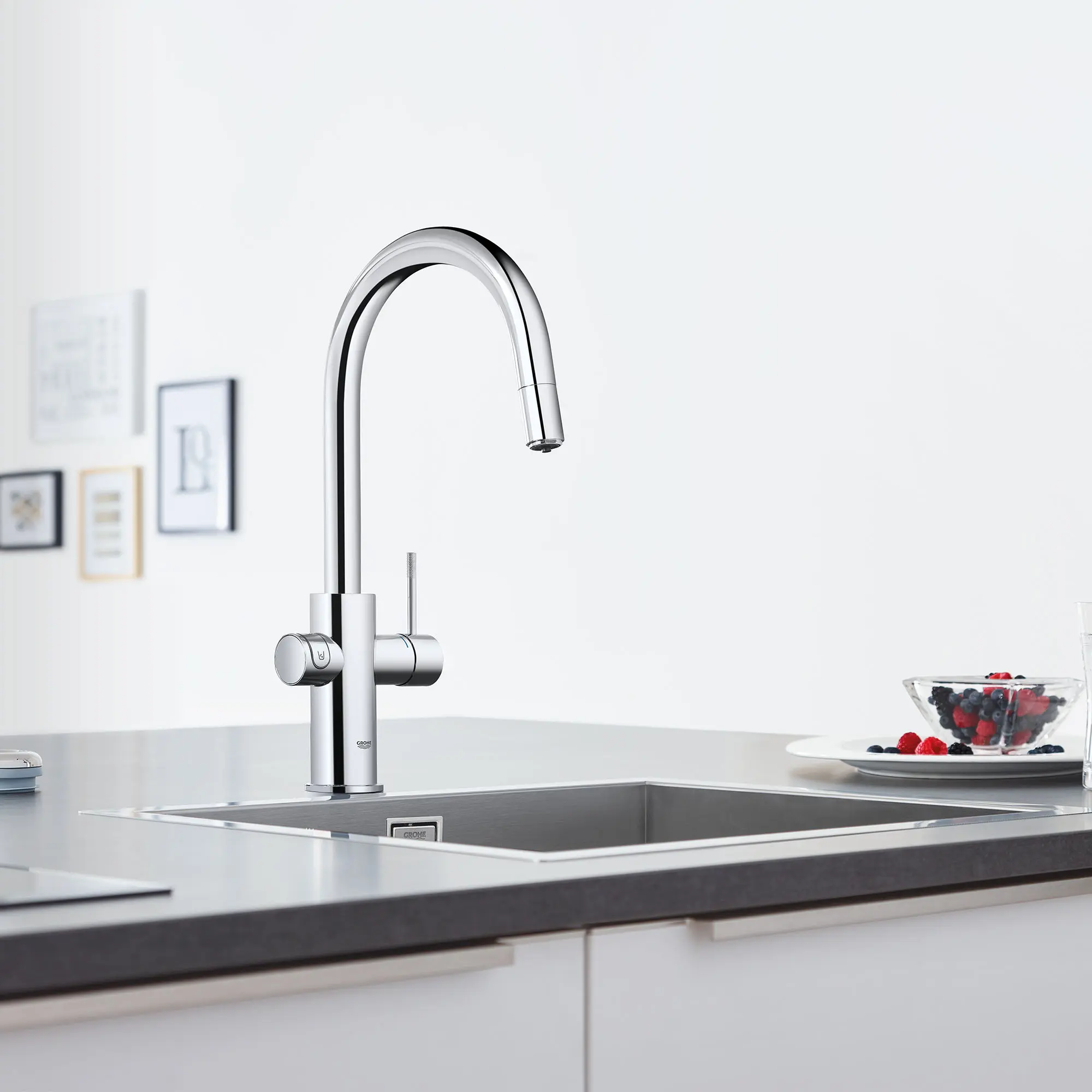 GROHE Blue Single-Handle Pull Down Kitchen Faucet Single Spray 1.75 GPM (6.6 L/min) with Chilled & Sparkling Water