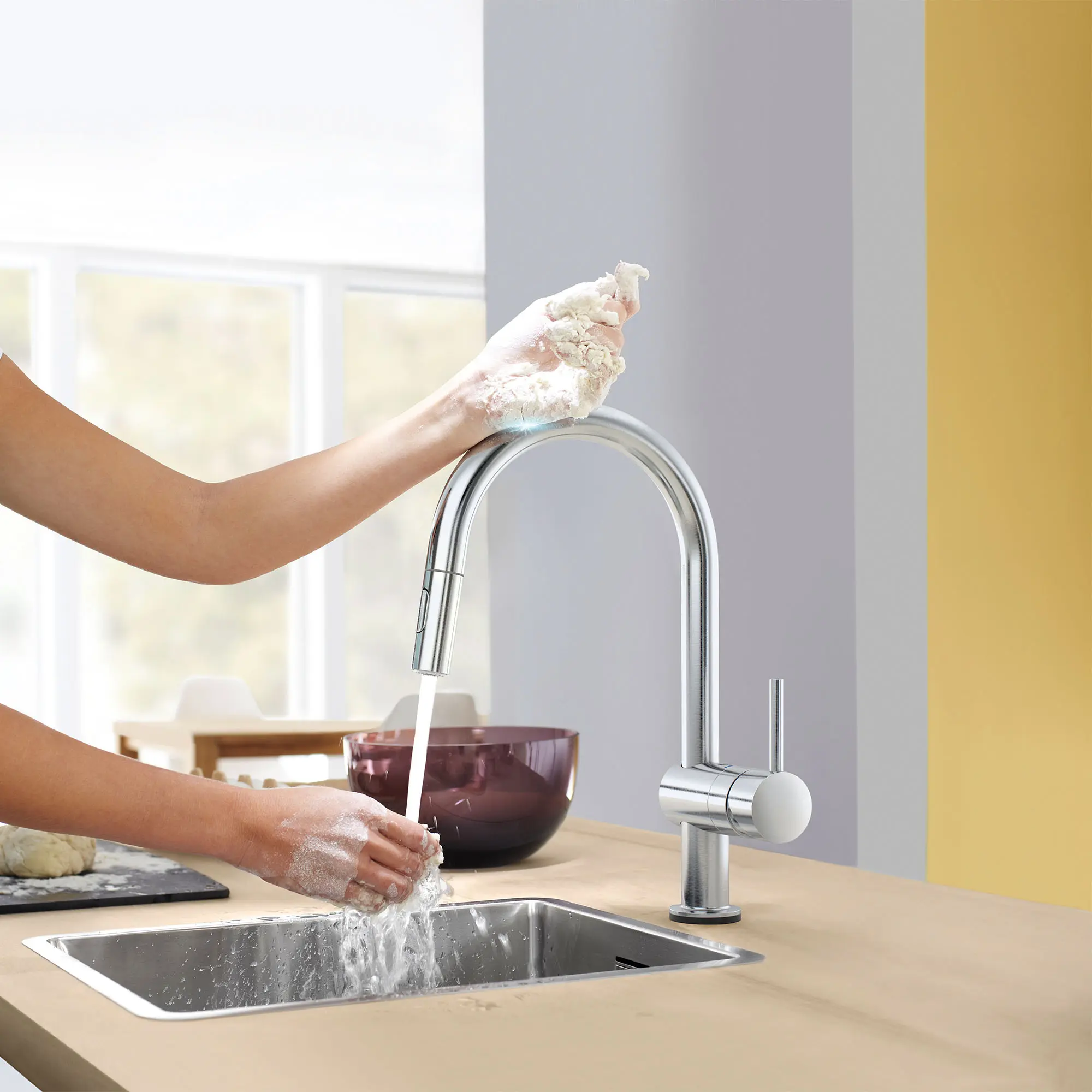 Single-Handle Pull Down Kitchen Faucet Dual Spray 1.75 GPM with Touch Technology