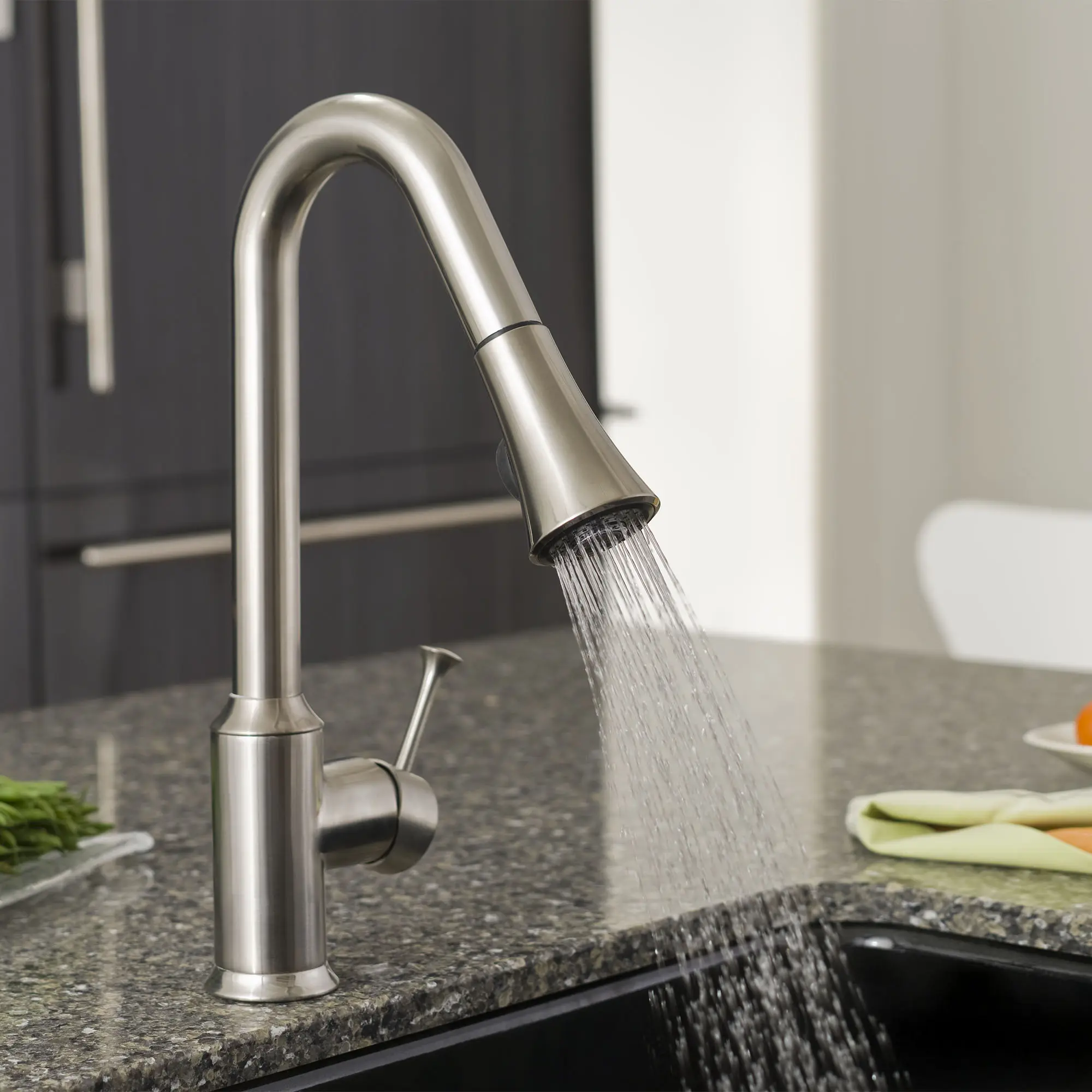 Pekoe® Single-Handle Pull-Down Dual-Spray Kitchen Faucet 2.2 gpm/8.3 L/min