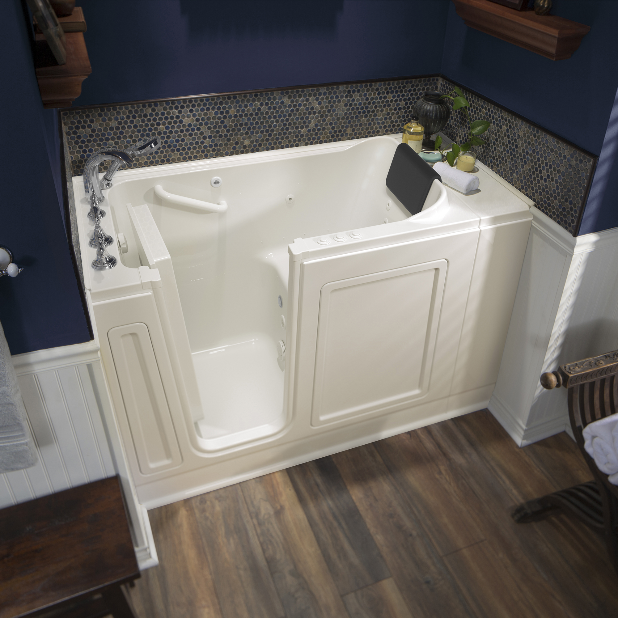 Acrylic Luxury Series 28 x 48-Inch Walk-in Tub With Combination Air Spa and Whirlpool Systems - Left-Hand Drain With Faucet