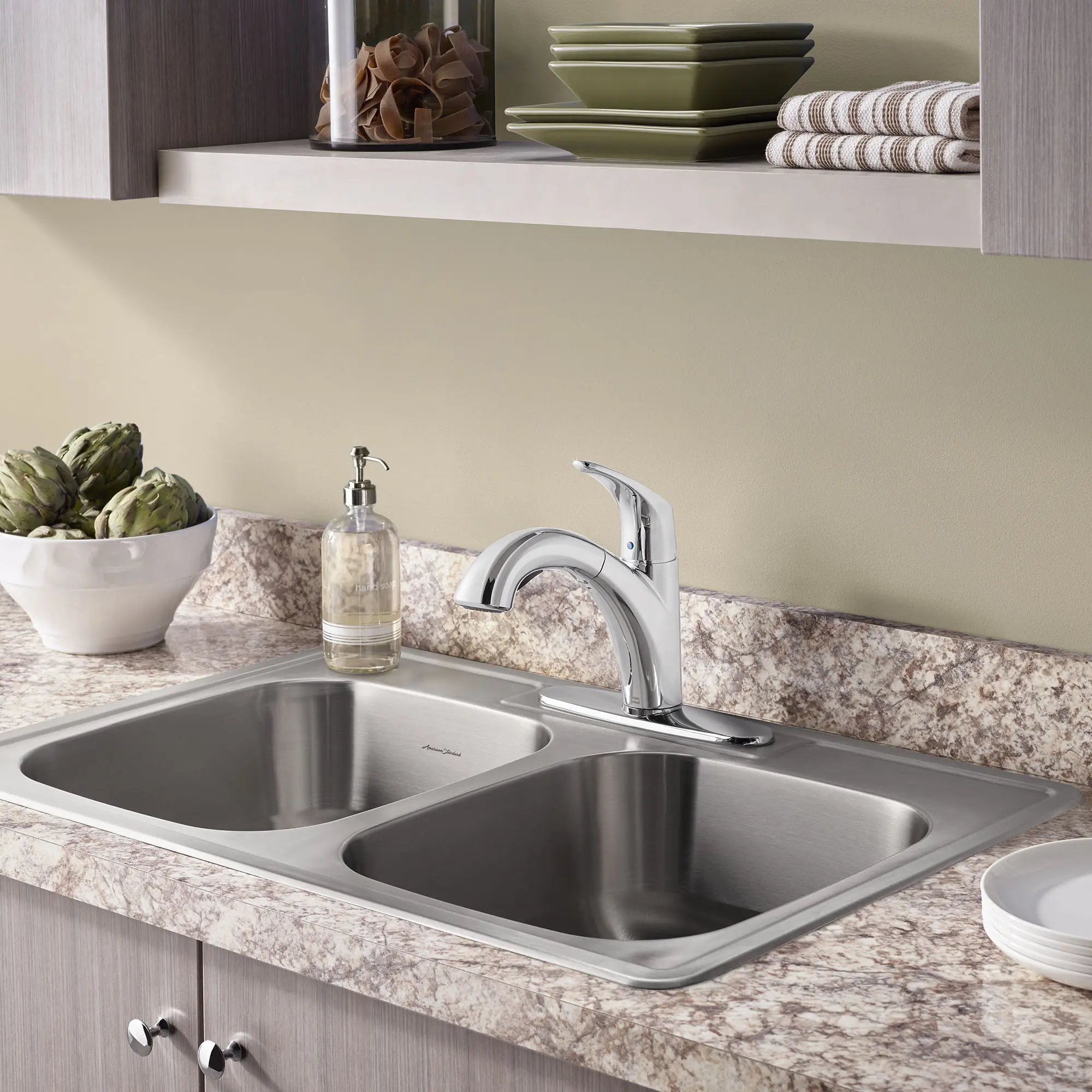 Colony® PRO Single-Handle Pull-Out Dual Spray Kitchen Faucet 1.5 gpm/5.7 L/min