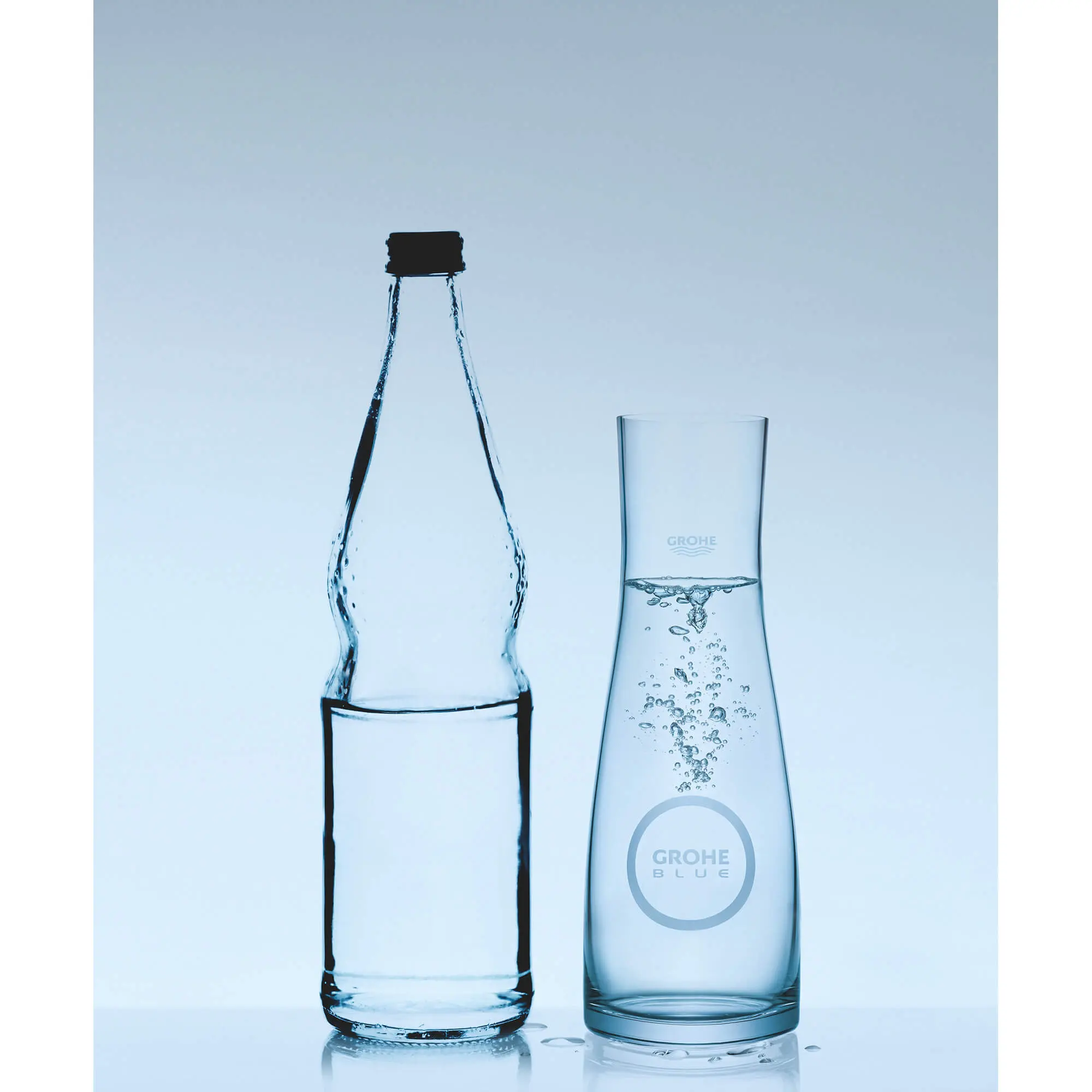 GROHE Blue Glass Carafe