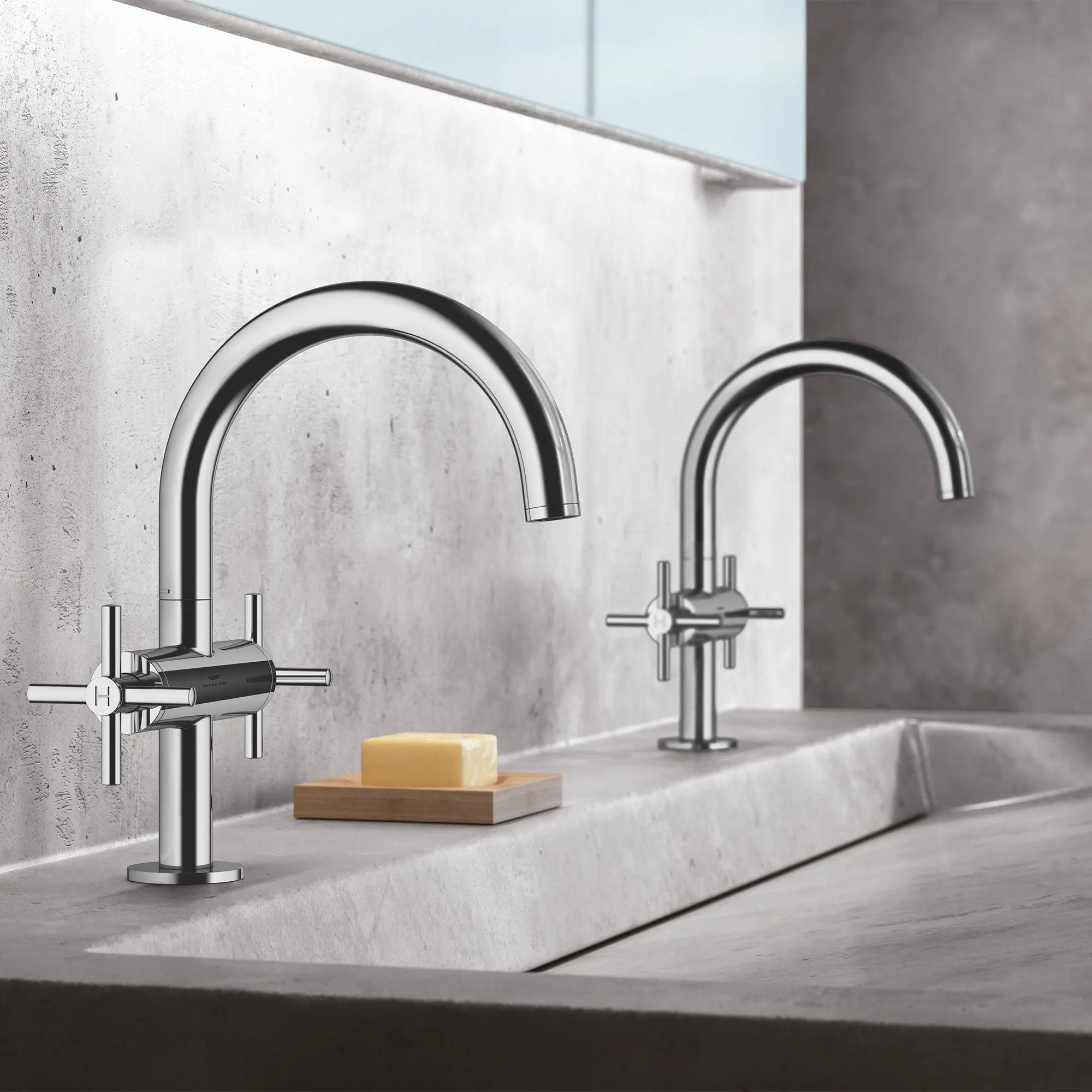 Single Hole Two-Handle M-Size Bathroom Faucet 1.2 GPM