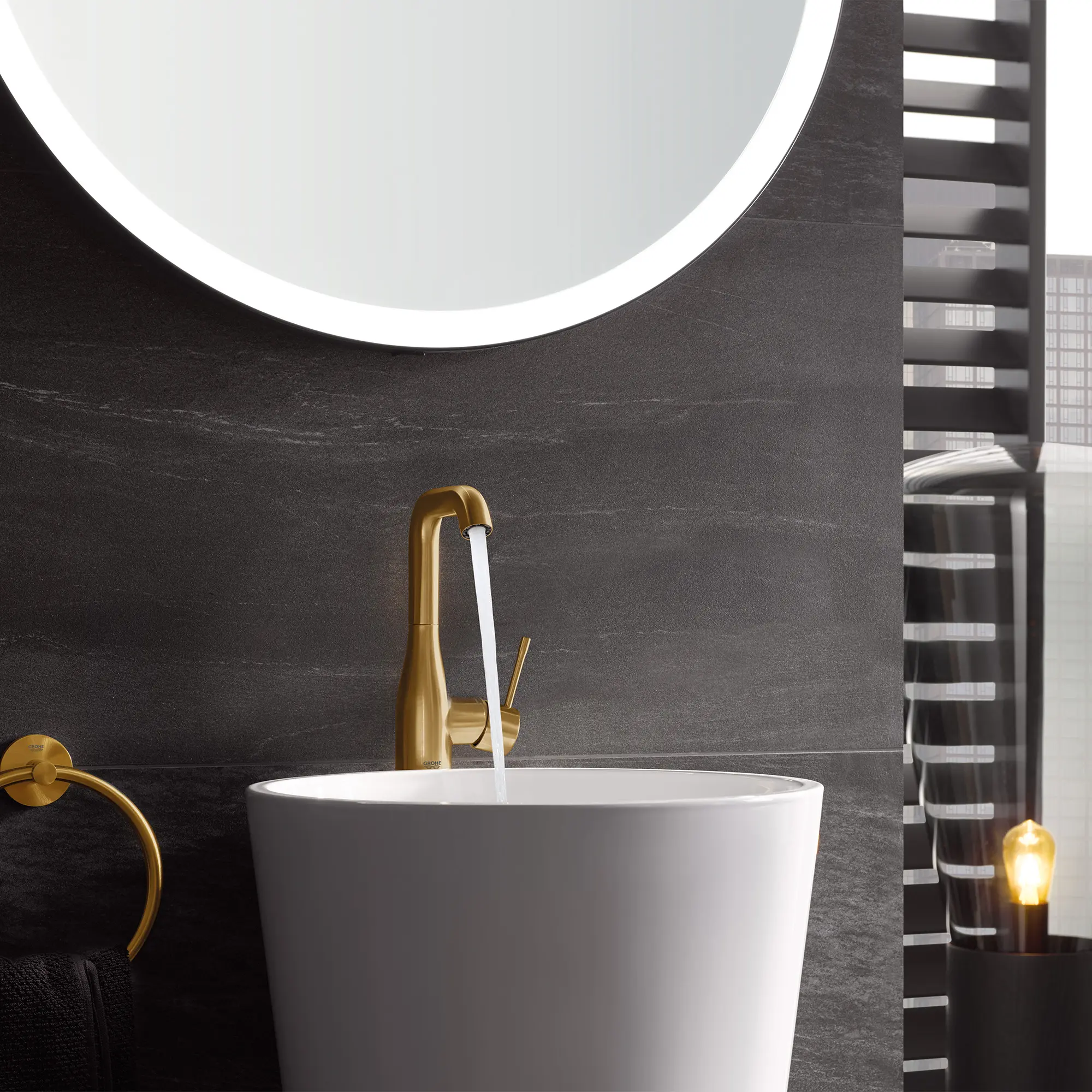 Single Hole Single-Handle L-Size Bathroom Faucet, 1.2 GPM (4.5 L/min)