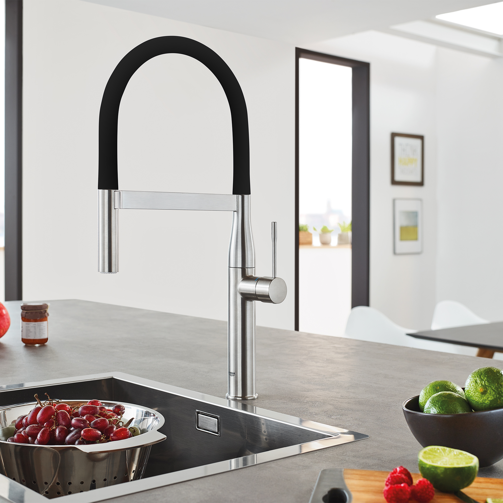 Essence Single-Handle Semi-Pro Dual Spray Kitchen Faucet 1.75 GPM (6.6 L/min)