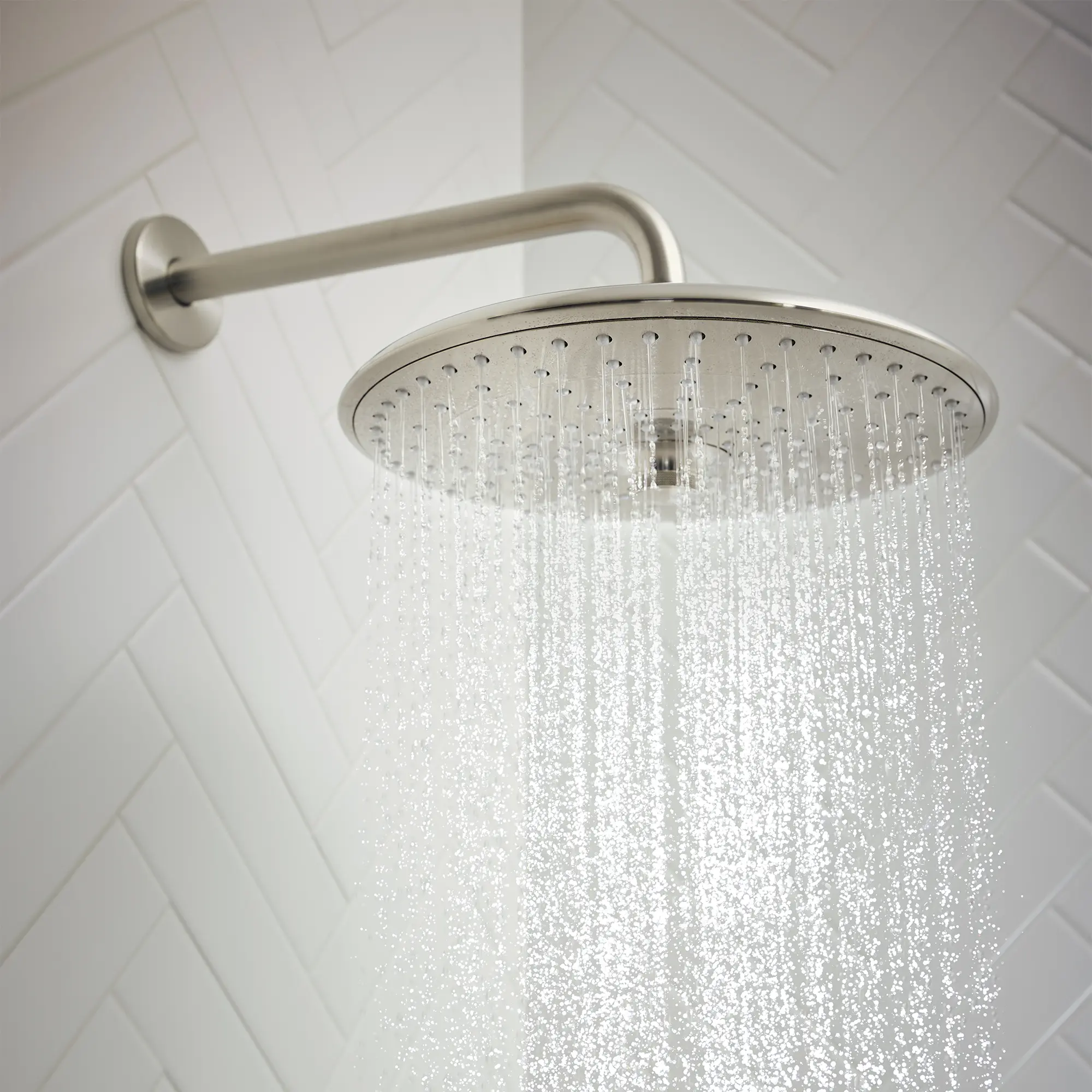 260 Shower Head, 10" - 3 Sprays, 1.75 GPM (6.6 L/min)