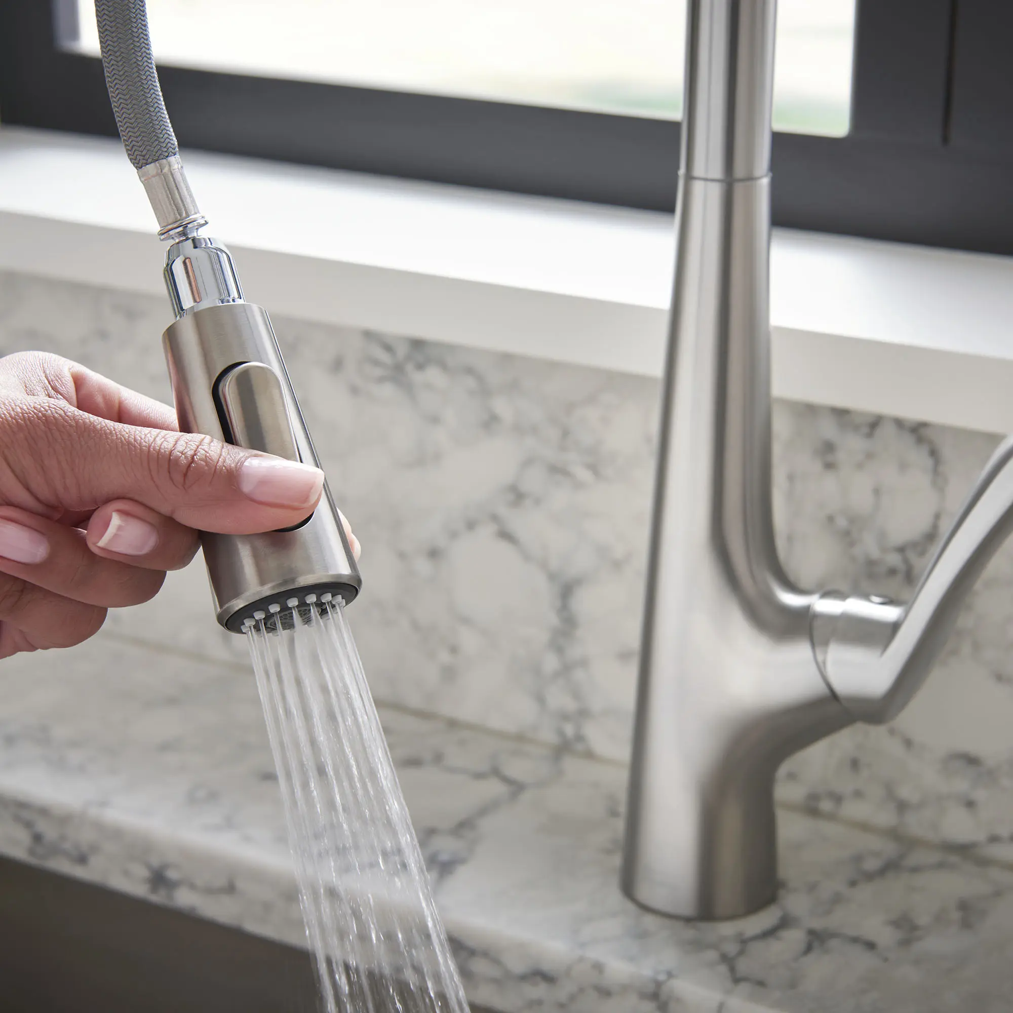 Robinet de cuisine rétractable Copley avec distributeur de savon