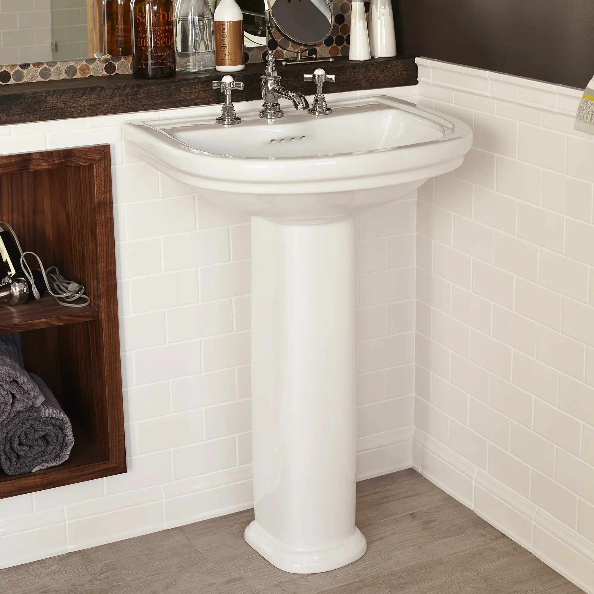 St. George® Pedestal Sink Leg