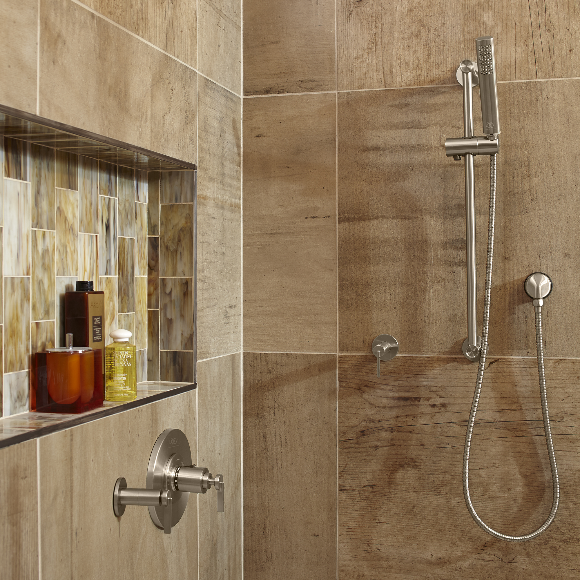 Percy Single Function Hand Shower In Polished Chrome