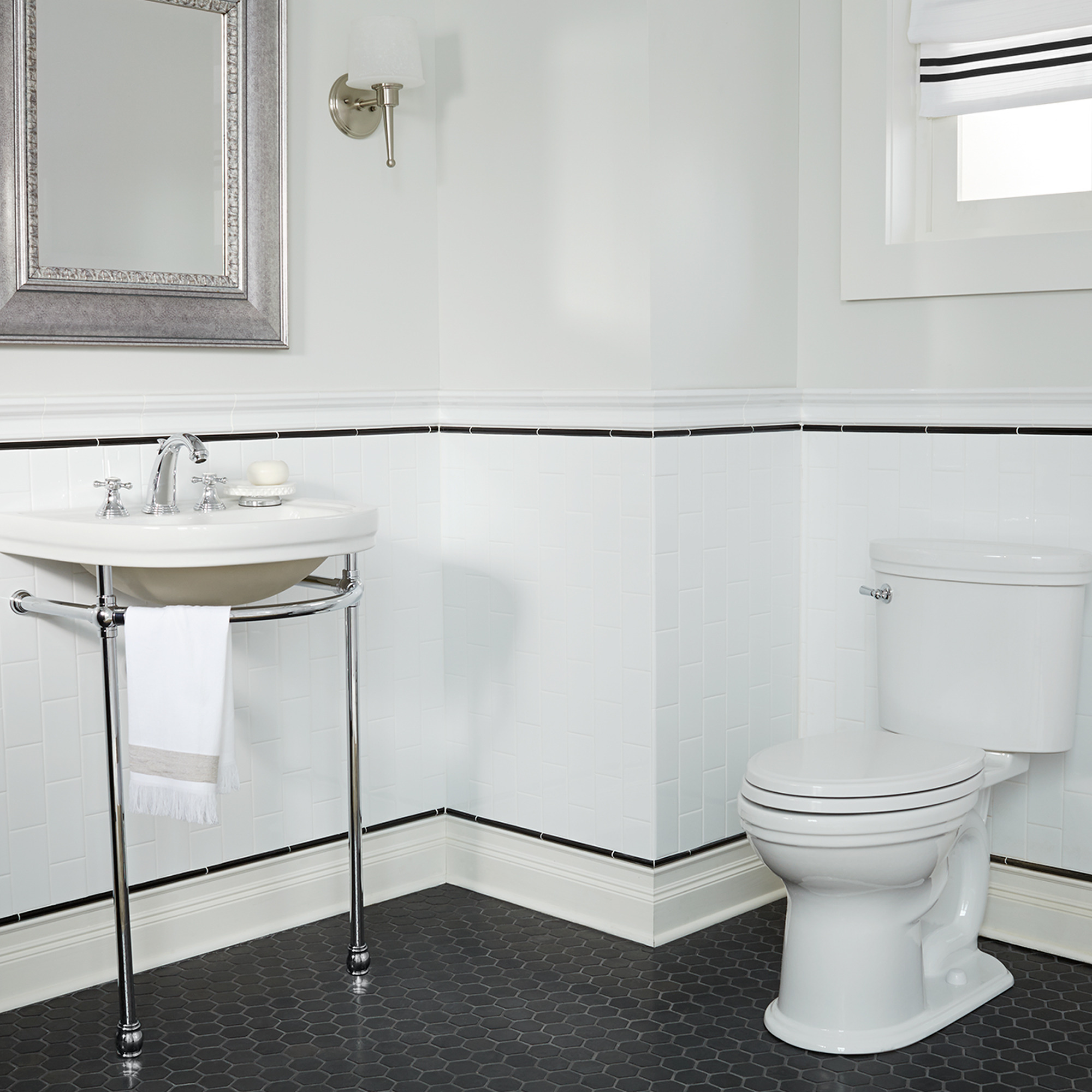 St. 24 in. Console Bathroom Sink, 3 Hole with Console Leg