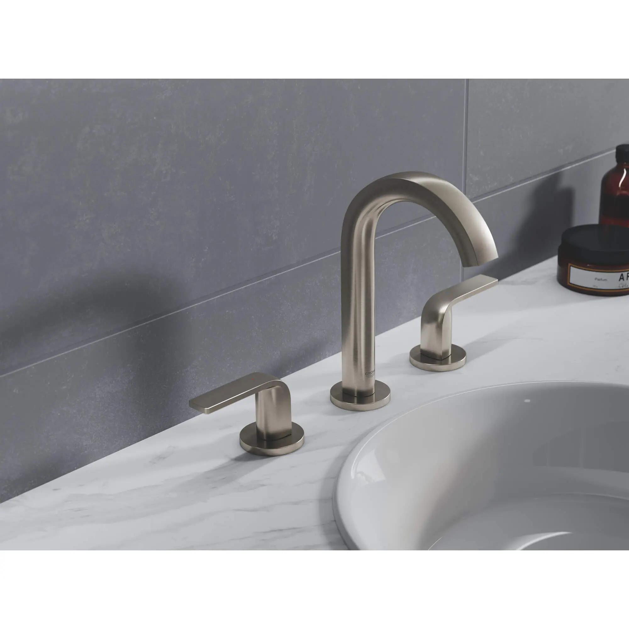 8" Widespread 2-Handle M-Size Bathroom Faucet 4.5 L/min (1.2 gpm)