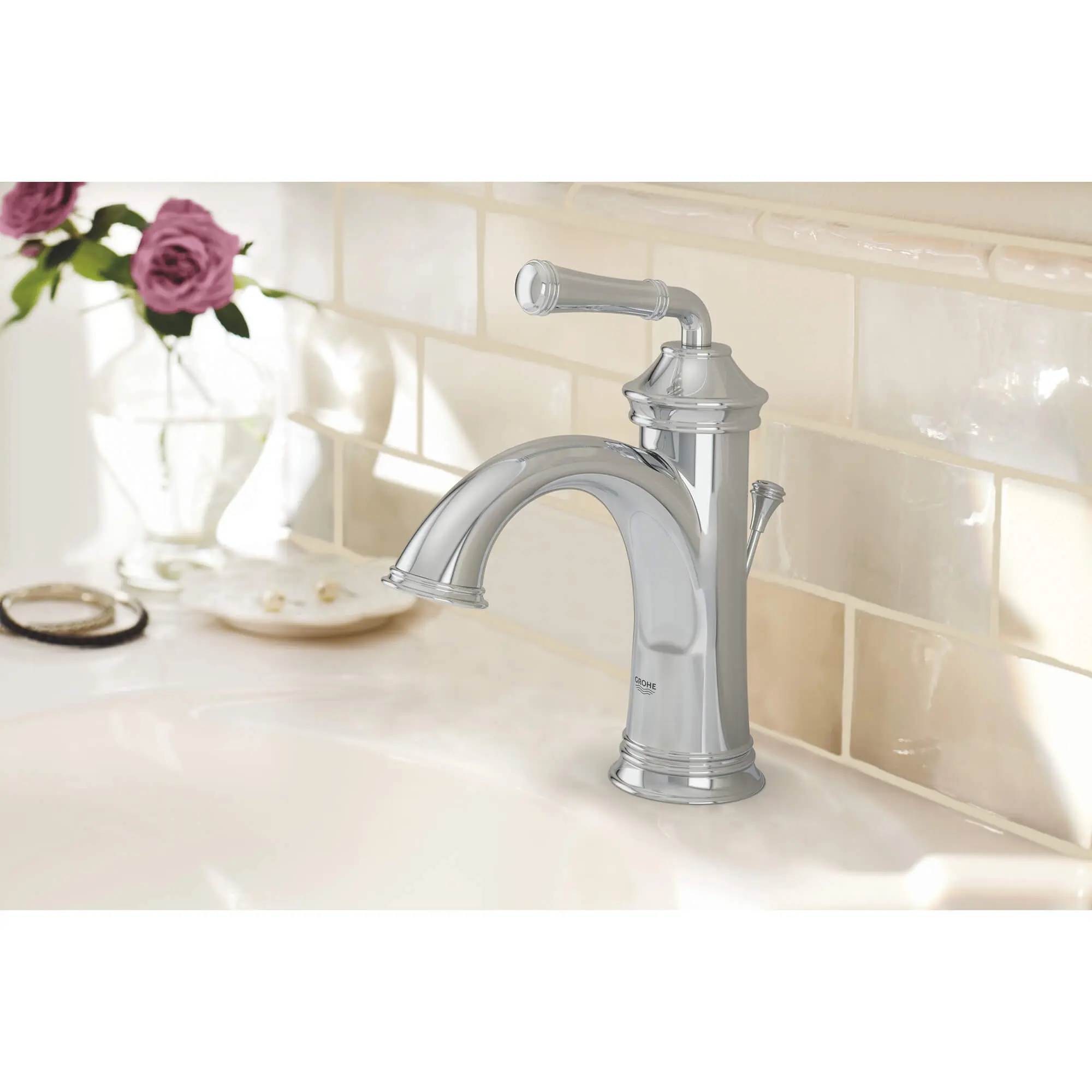 Single Hole Single-Handle S-Size Bathroom Faucet 1.2 GPM