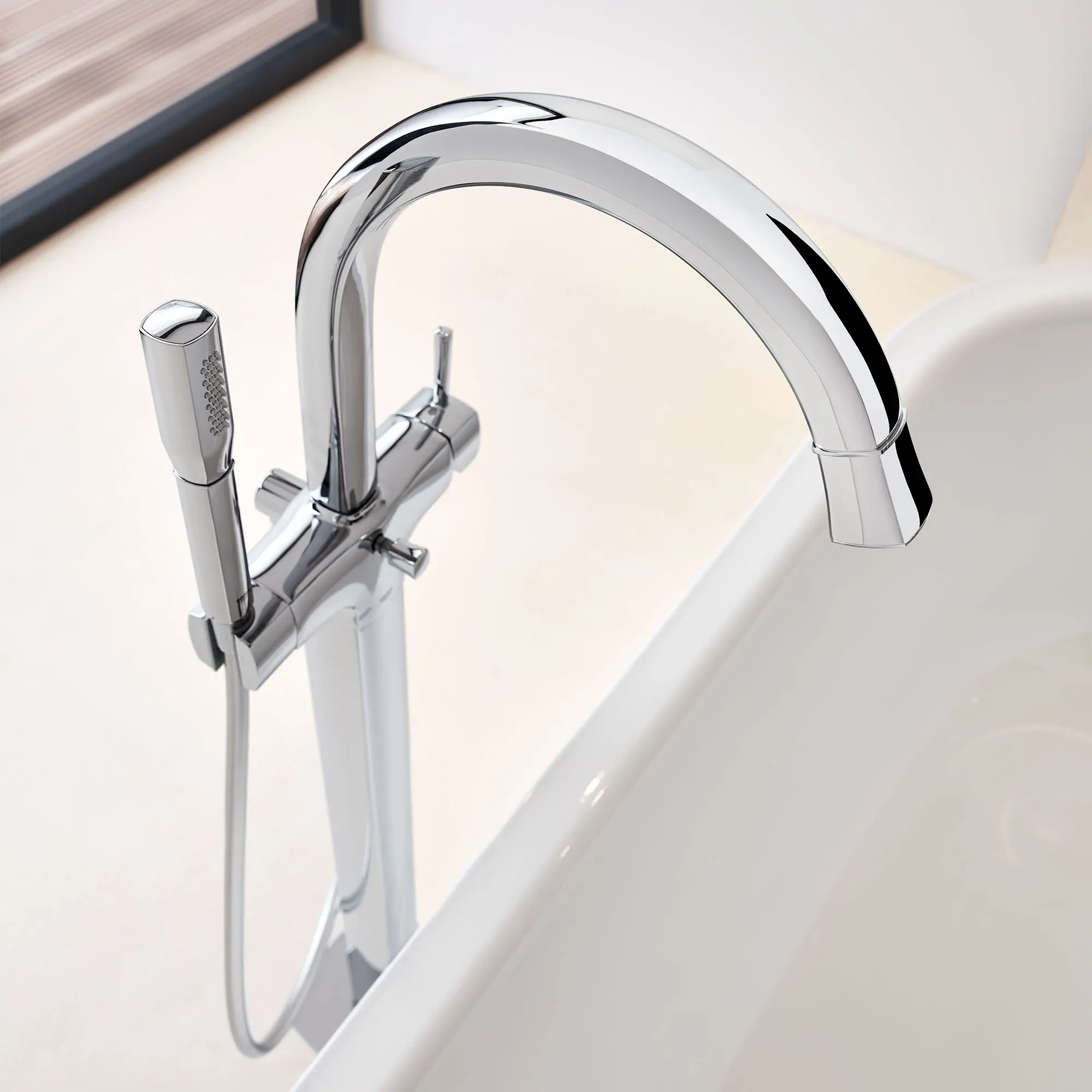 Single-Handle Freestanding Tub Faucet with 2.0 GPM Hand Shower