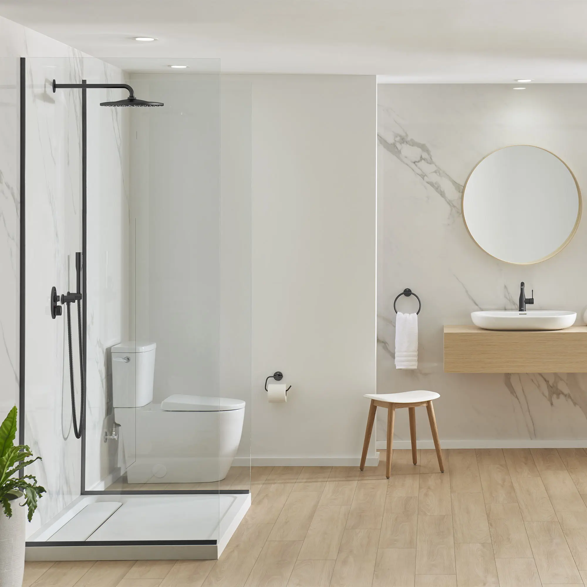 Single Hole Single-Handle M-Size Bathroom Faucet 4.5 L/min (1.2 gpm)