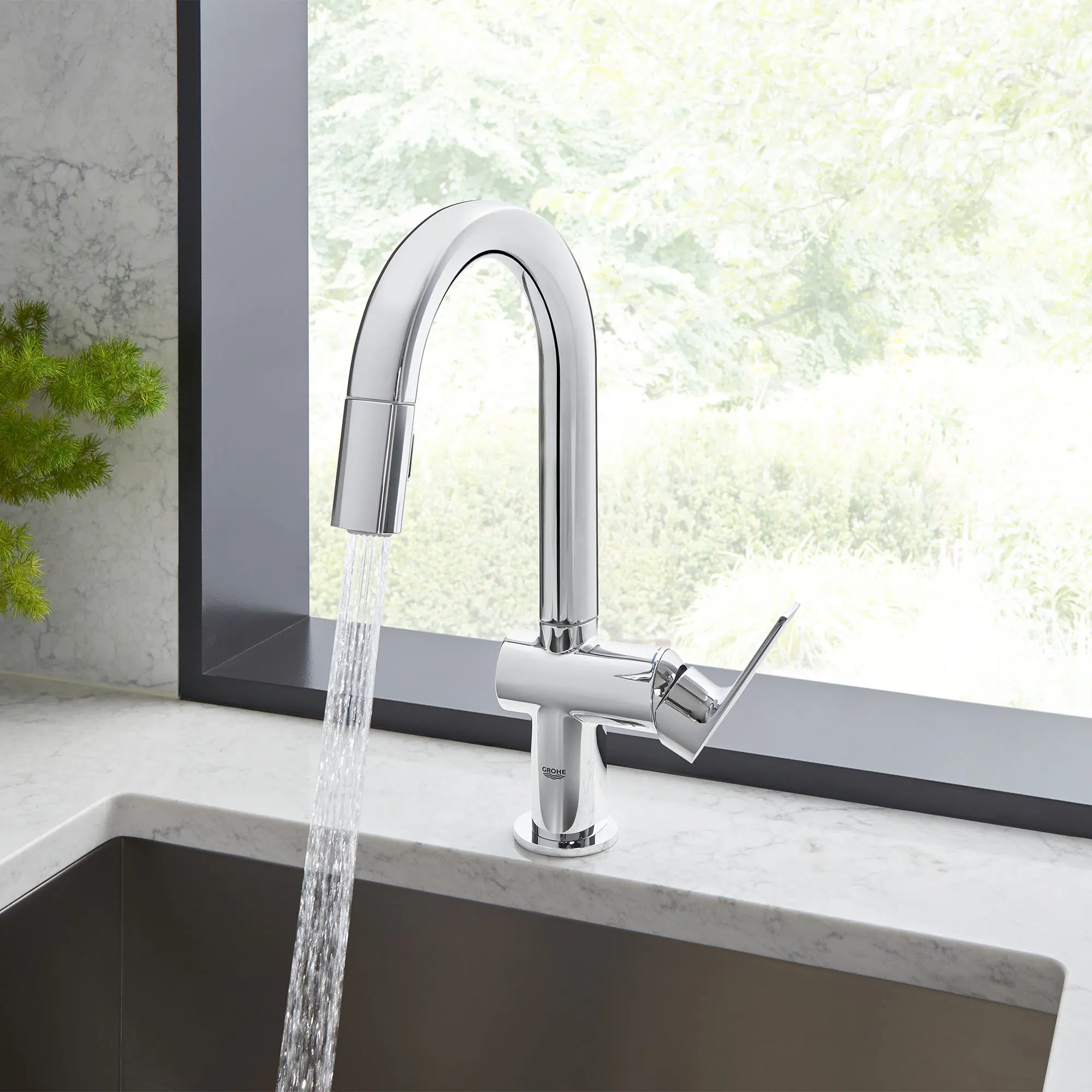 Single-Handle Pull Down Kitchen Faucet Dual Spray 1.75 GPM (6.6 L/min)