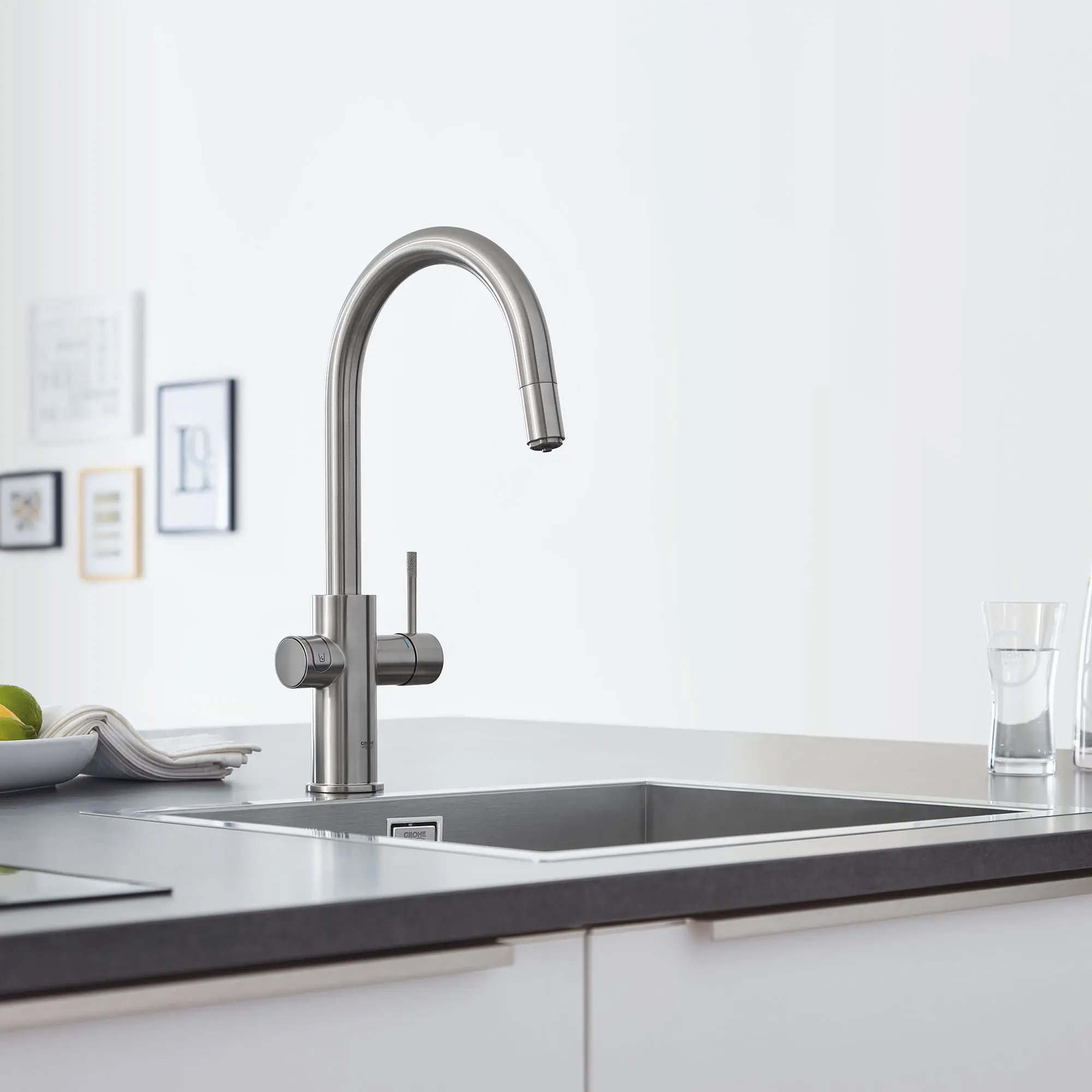 GROHE Blue Single-Handle Pull Down Kitchen Faucet Single Spray 6.6 L/min (1.75 gpm) Chilled & Sparkling Water