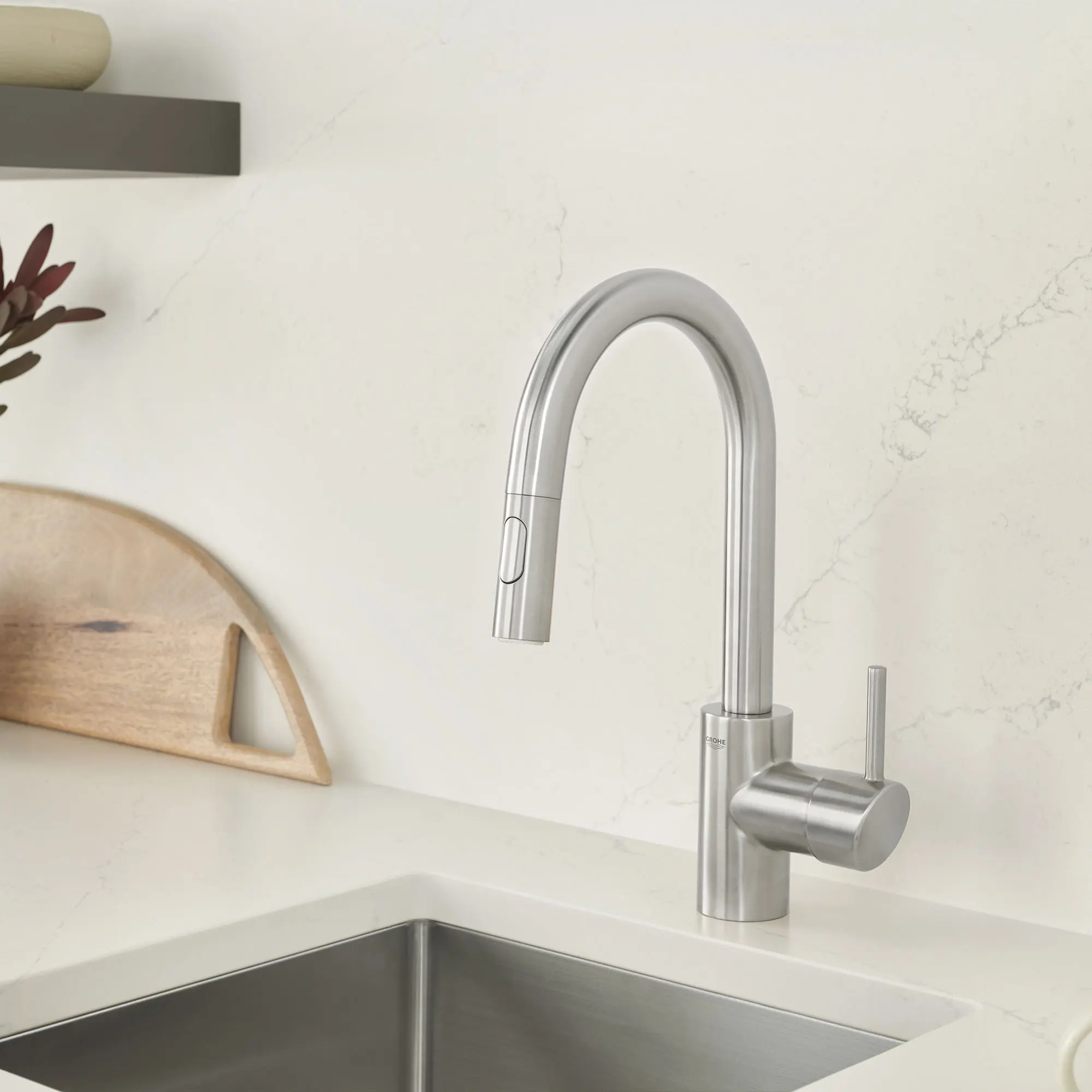 Single-Handle Pull Down Bar Faucet 6.6 L/min (1.75 gpm)