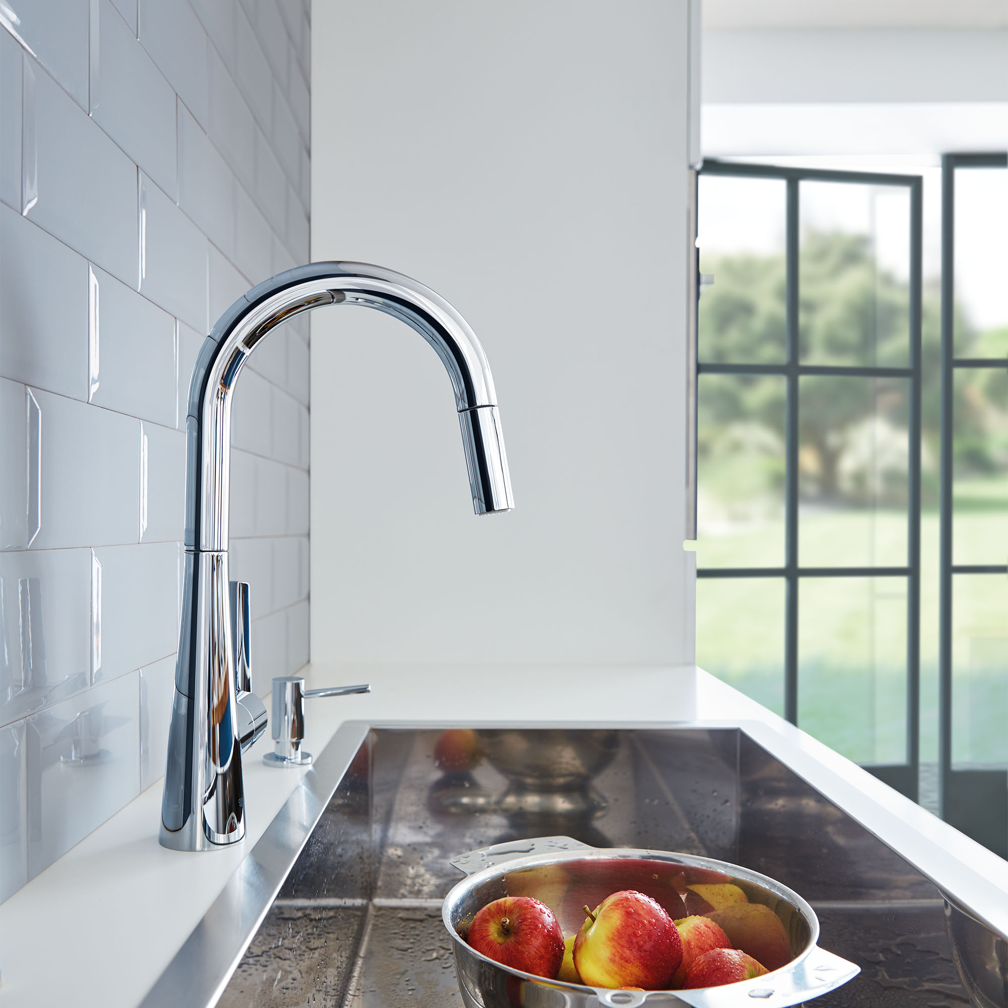 Pull Down Kitchen Faucet Dual Spray