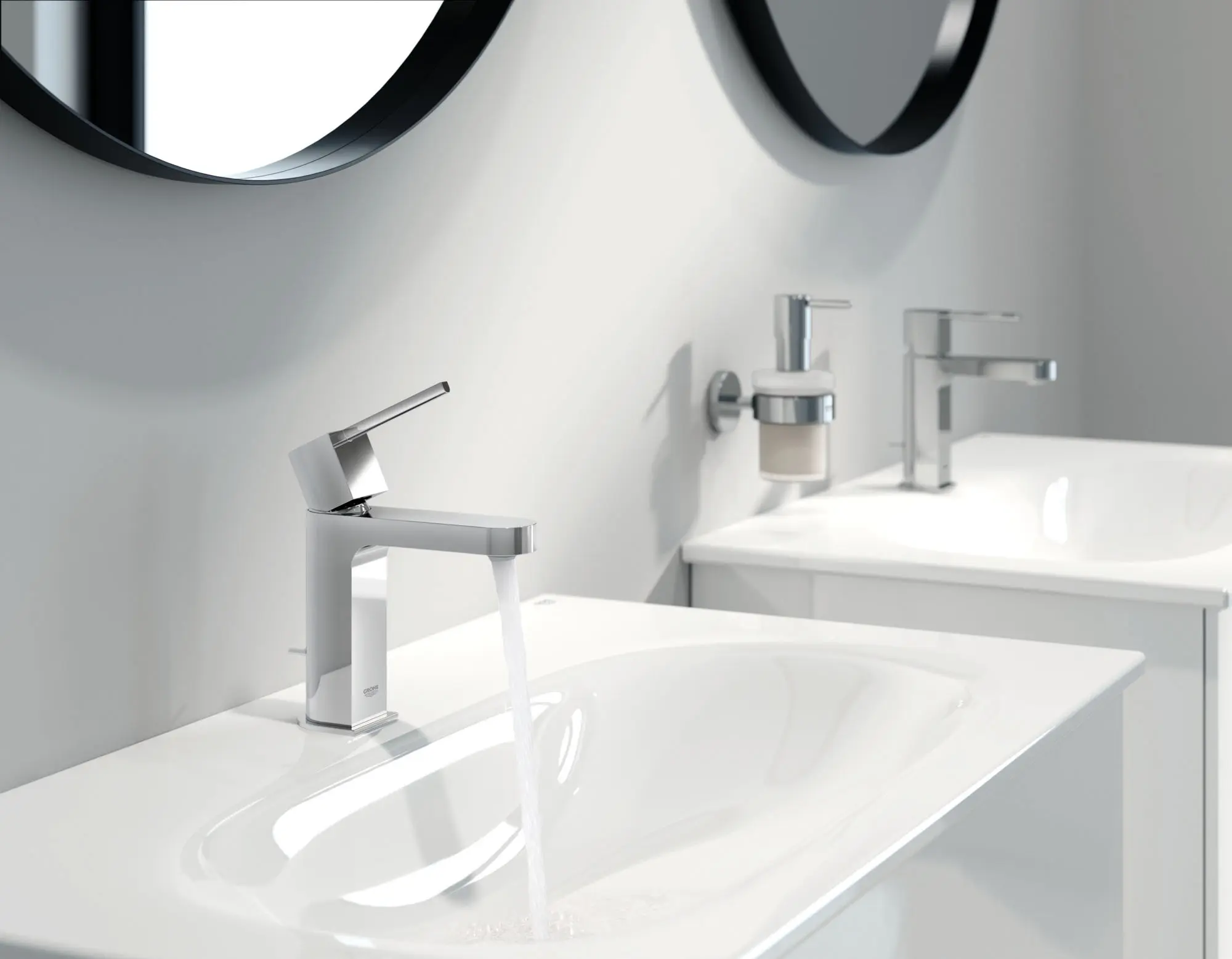 Single Hole Single-Handle S-Size Bathroom Faucet 4.5 L/min (1.2 gpm)