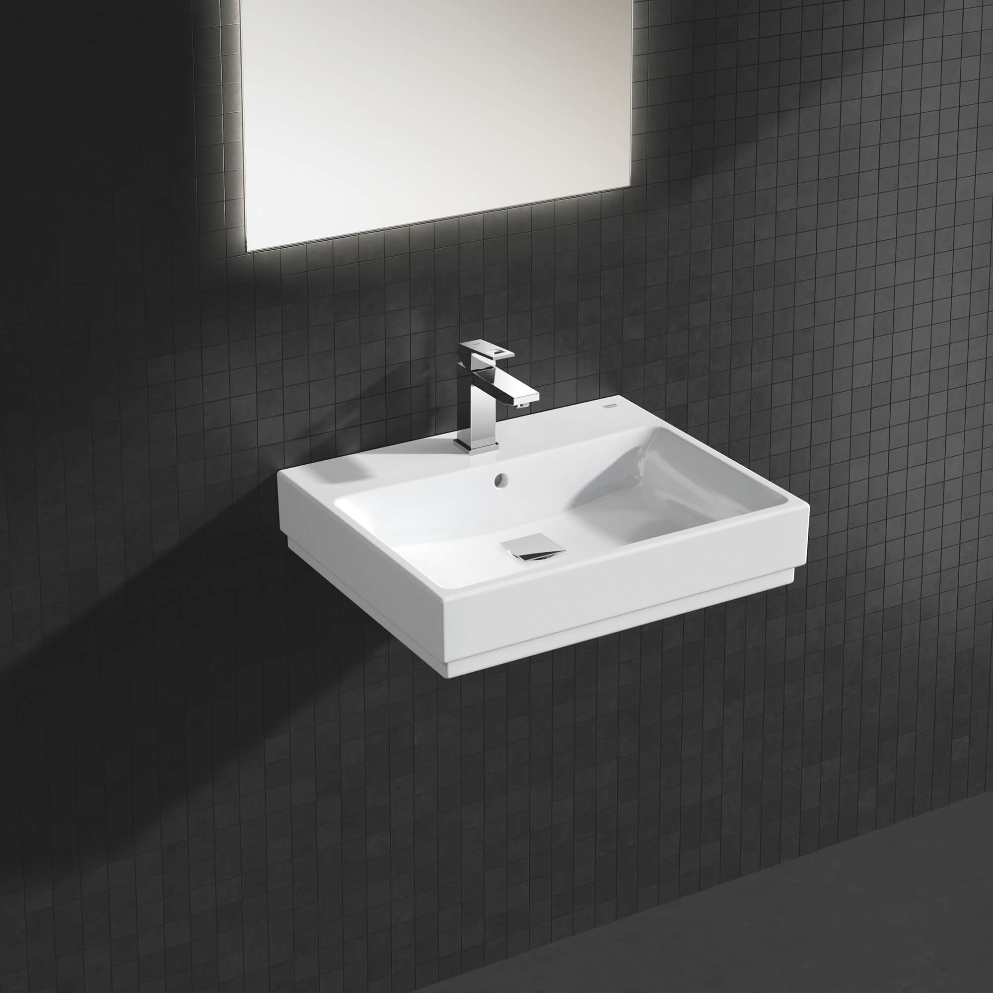 Single Hole Single-Handle M-Size Bathroom Faucet 1.5 GPM