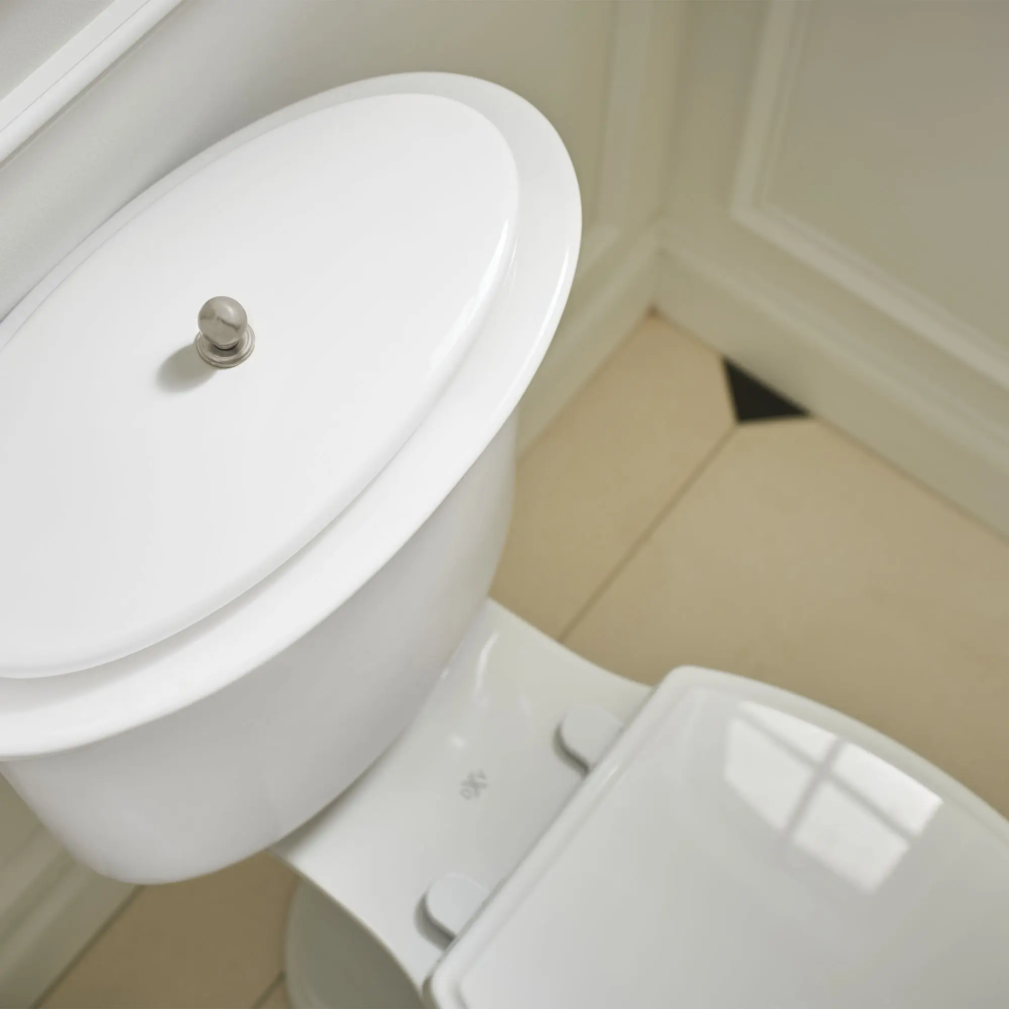 Oak Hill® Toilet Tank Only with Pull Knob