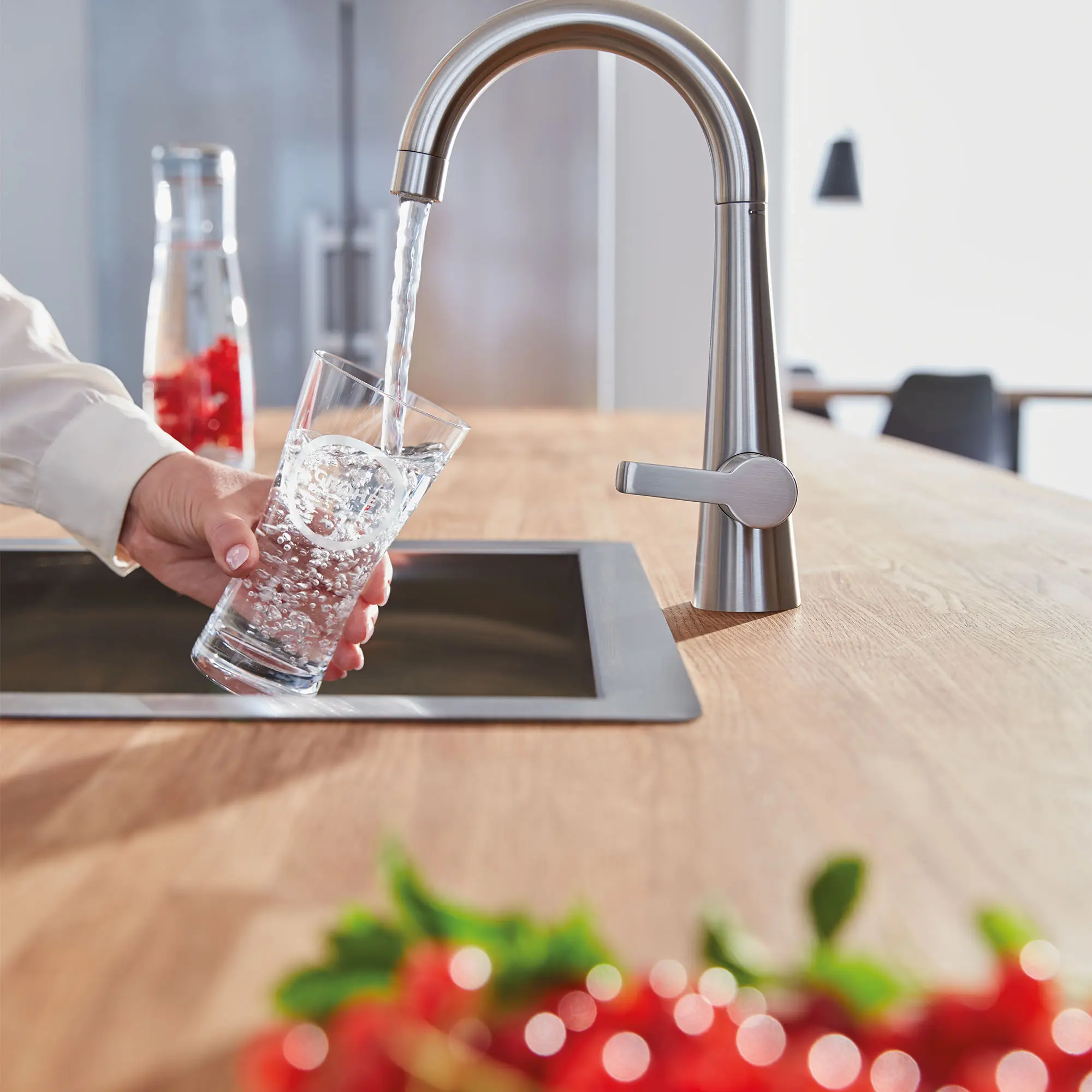 Robinet eau froide seulement à une poignée (pour breuvage) avec filtration 6,6 L/min (1,75 gpm)